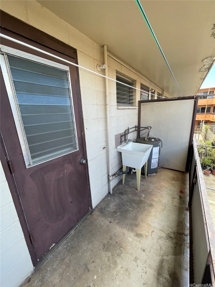 3353 Campbell Ave #4 - Photo 7 of 7