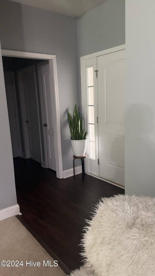 200 Murifield Dr - Photo 2 of 13