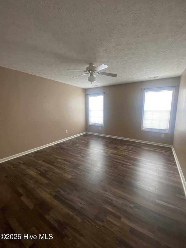 910 Gum Branch Ct - Photo 4 of 17