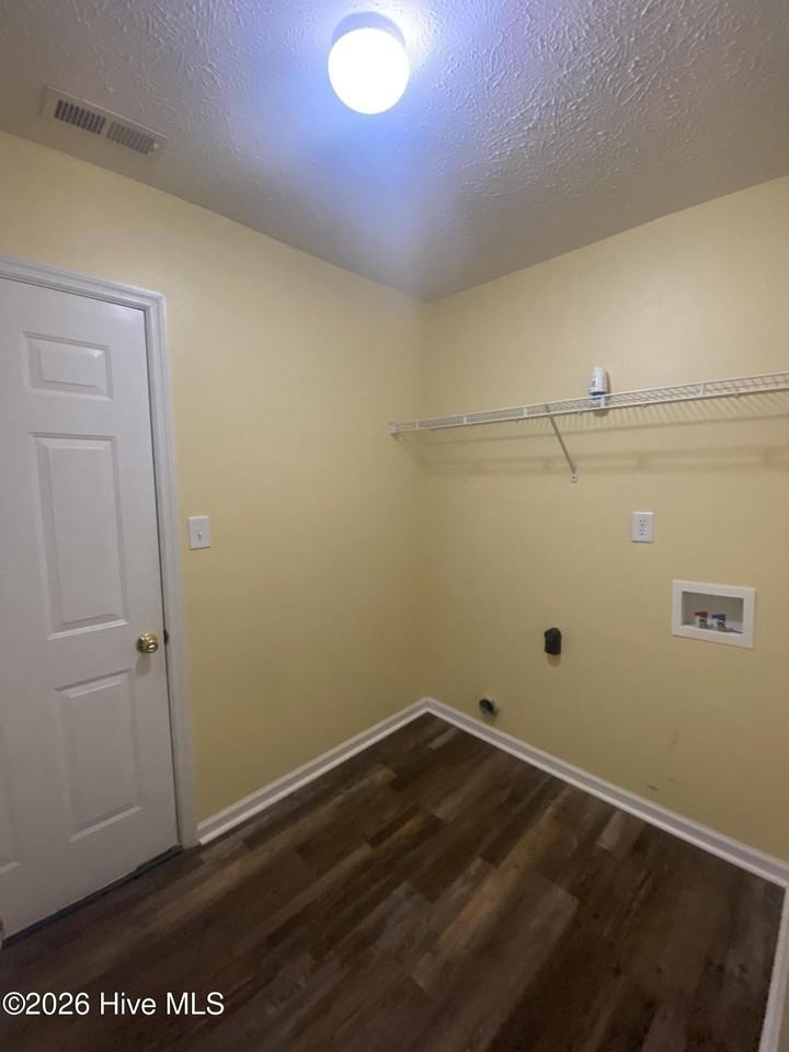 910 Gum Branch Ct - Photo 6 of 17