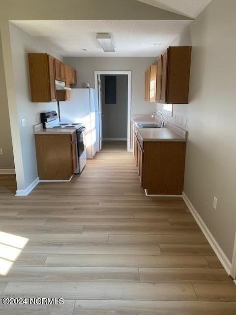 4364 Owendon Dr - Photo 7 of 41