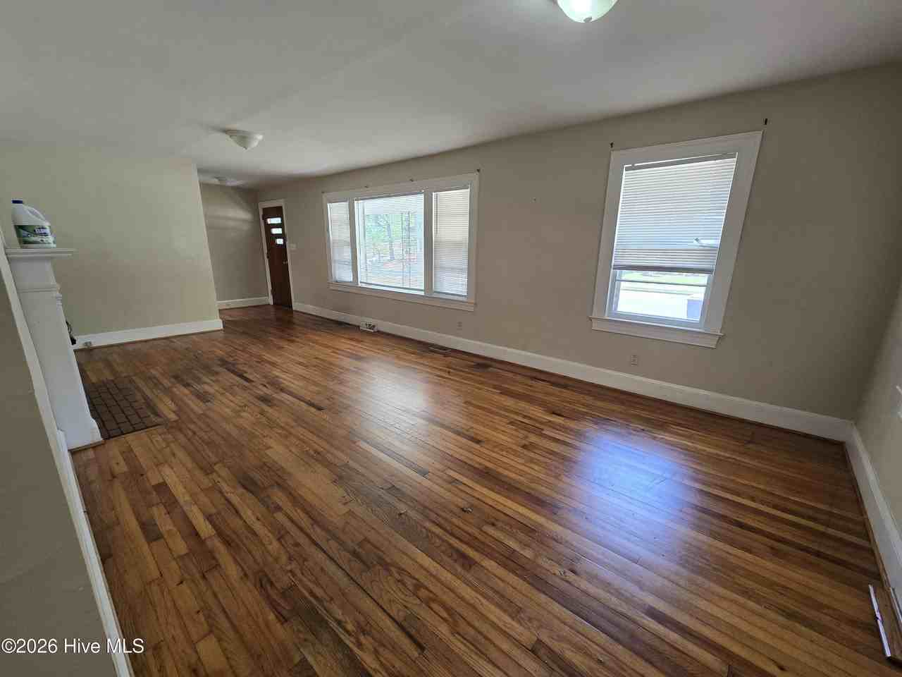 2202 Jefferson Dr - Photo 4 of 18