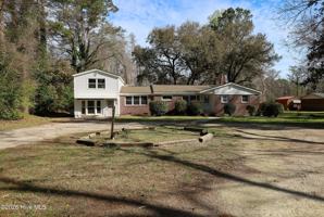 featured image of 1190 Blue Creek Rd #B