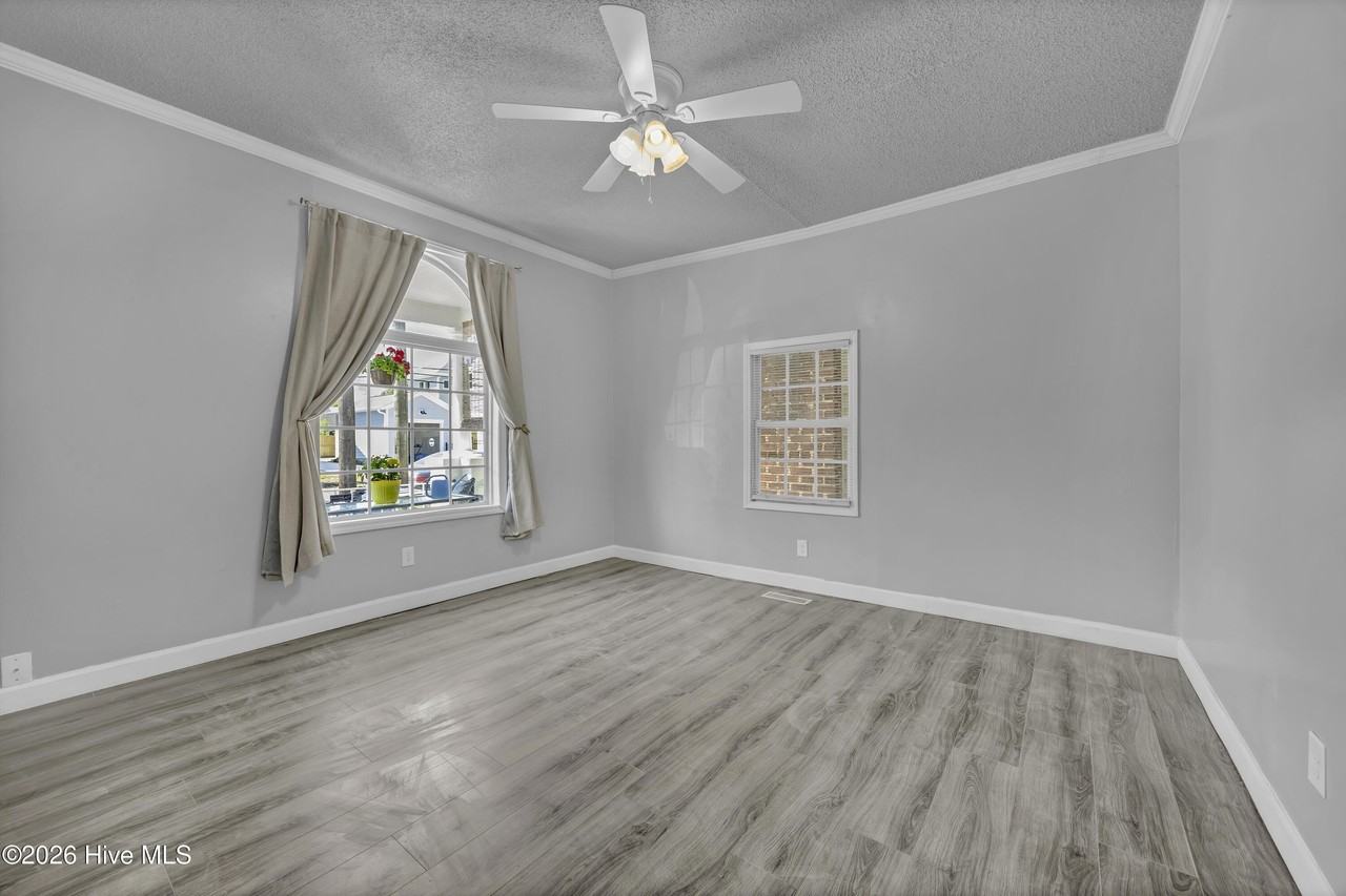 807 Rankin St #A - Photo 5 of 19