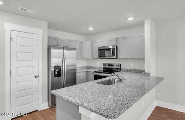 109 N Grassland Rd - Photo 2 of 20