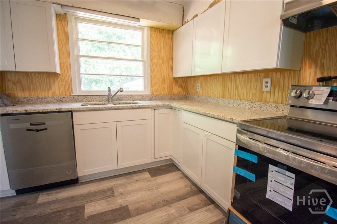 1110 W Lake Dr - Photo 3 of 16