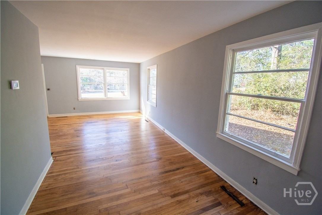 1110 W Lake Dr - Photo 4 of 16