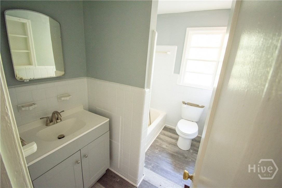 1110 W Lake Dr - Photo 6 of 16