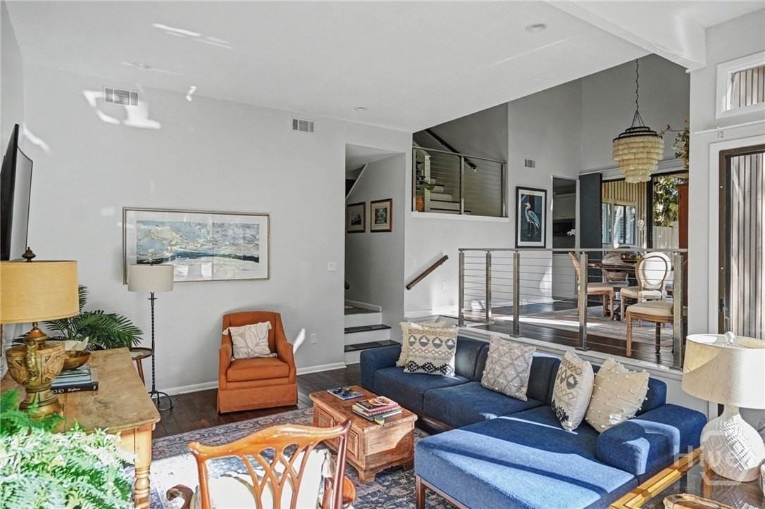 10 Dame Kathryn Dr - Photo 5 of 30