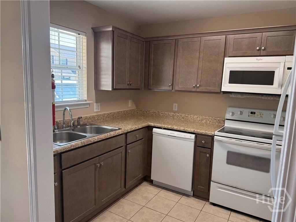 84 Aubrey Trl - Photo 2 of 33