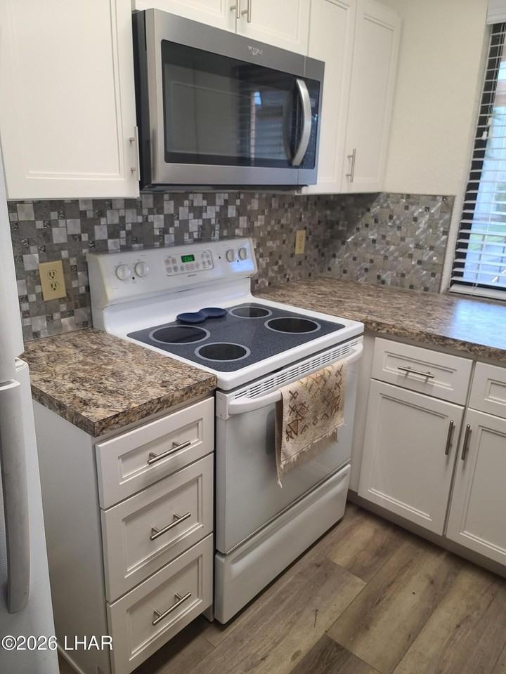 500 Lake Havasu Ave N #A12 - Photo 3 of 18