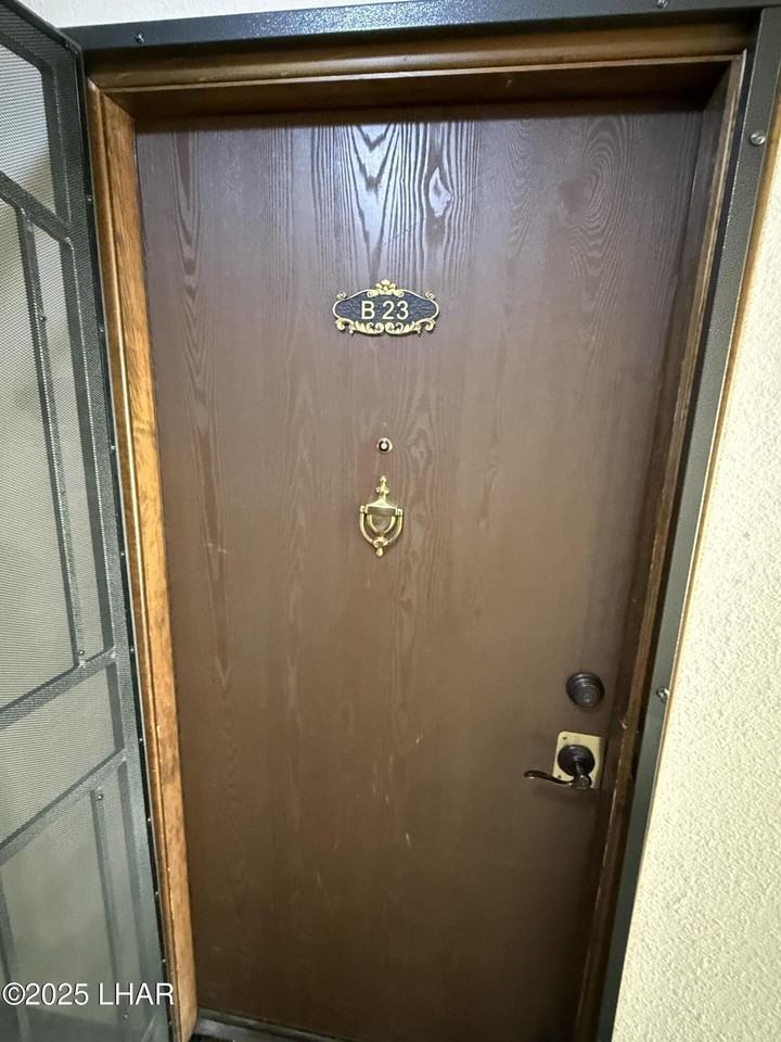 1910 Swanson Ave #B23 - Photo 4 of 13