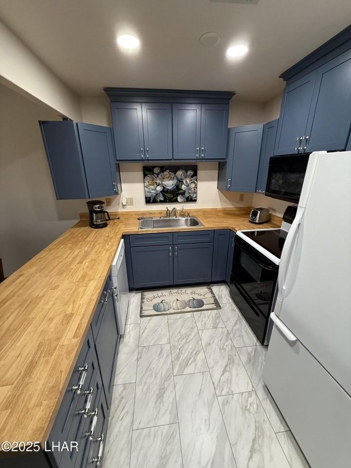 1910 Swanson Ave #B23 - Photo 6 of 13