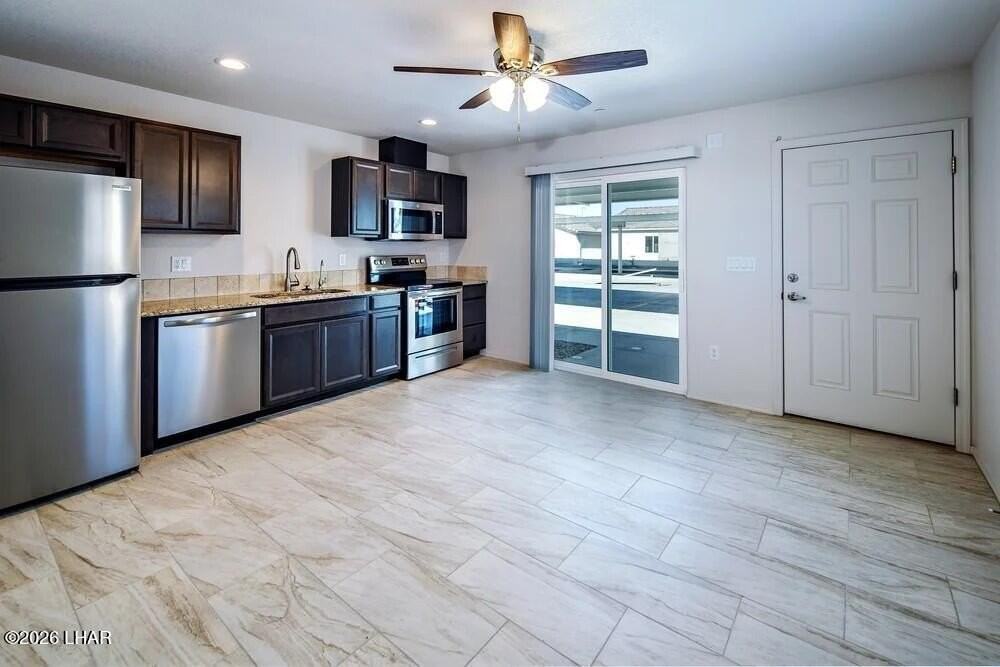 1880 Swanson Ave - Photo 4 of 14