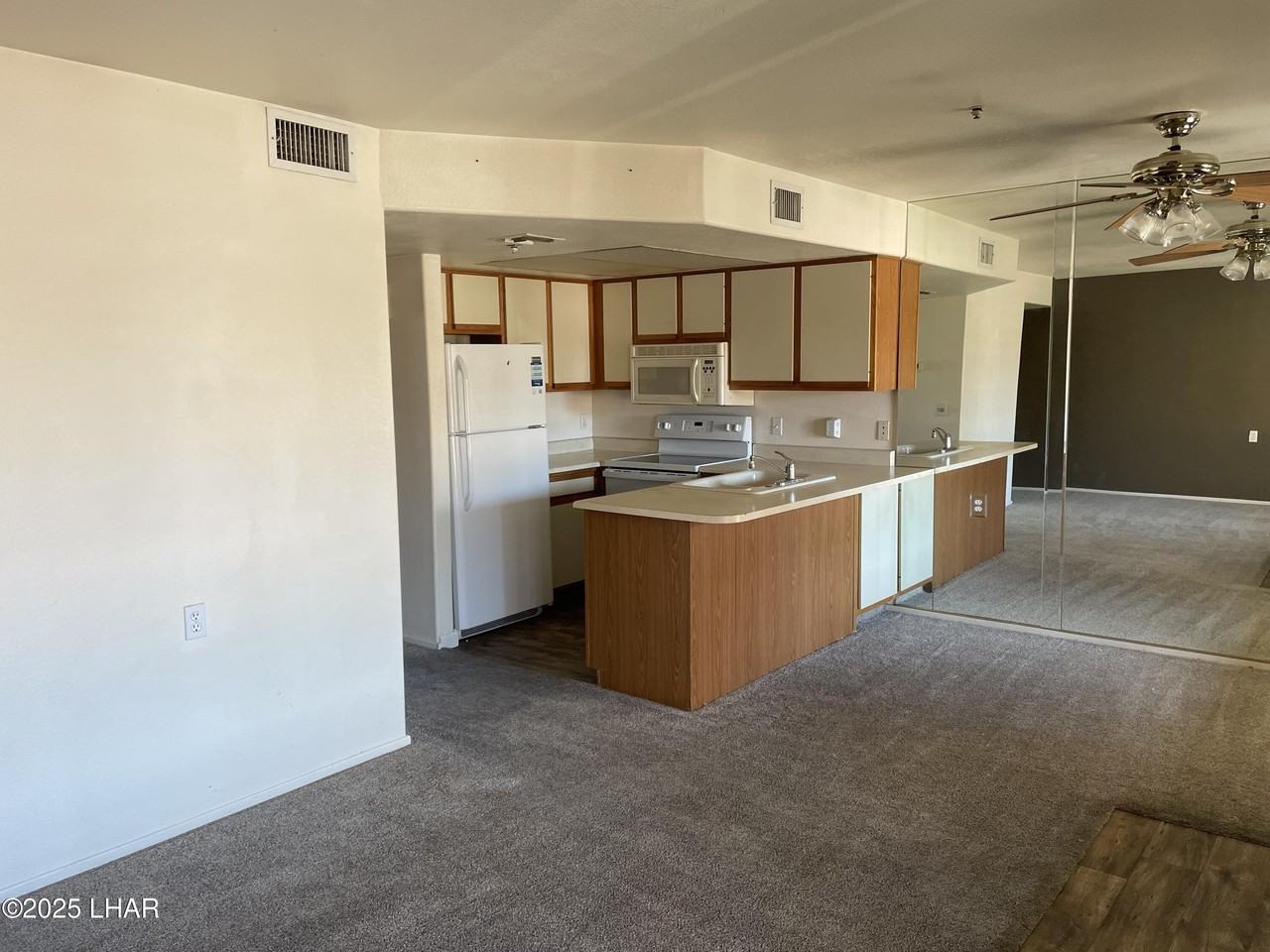 1806 Swanson Ave #228 - Photo 4 of 23