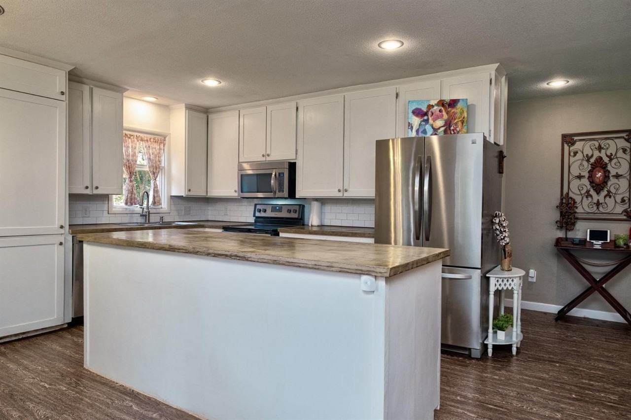 5209 16th St - Photo 7 of 23