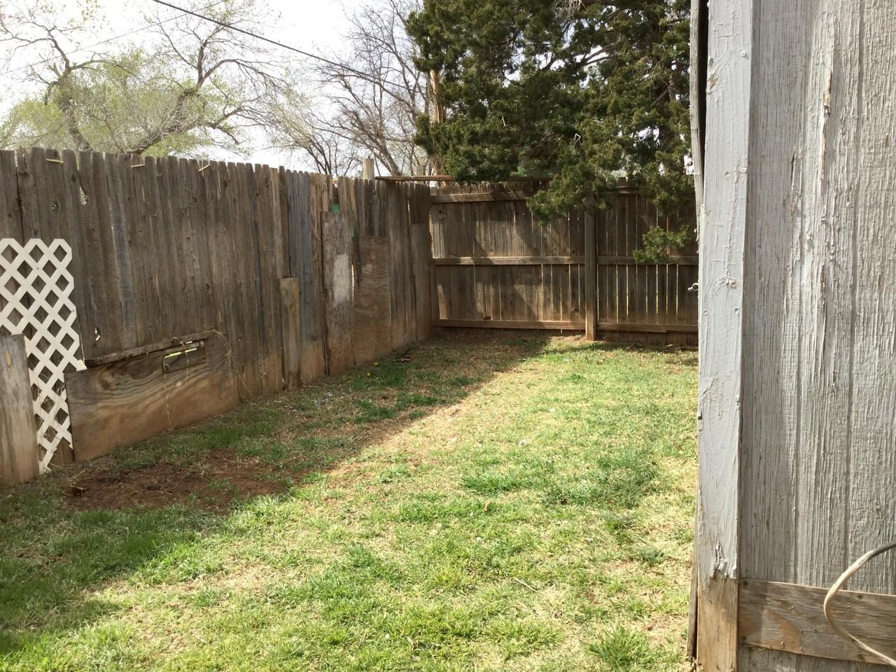 3003 Avenue V - Photo 6 of 6