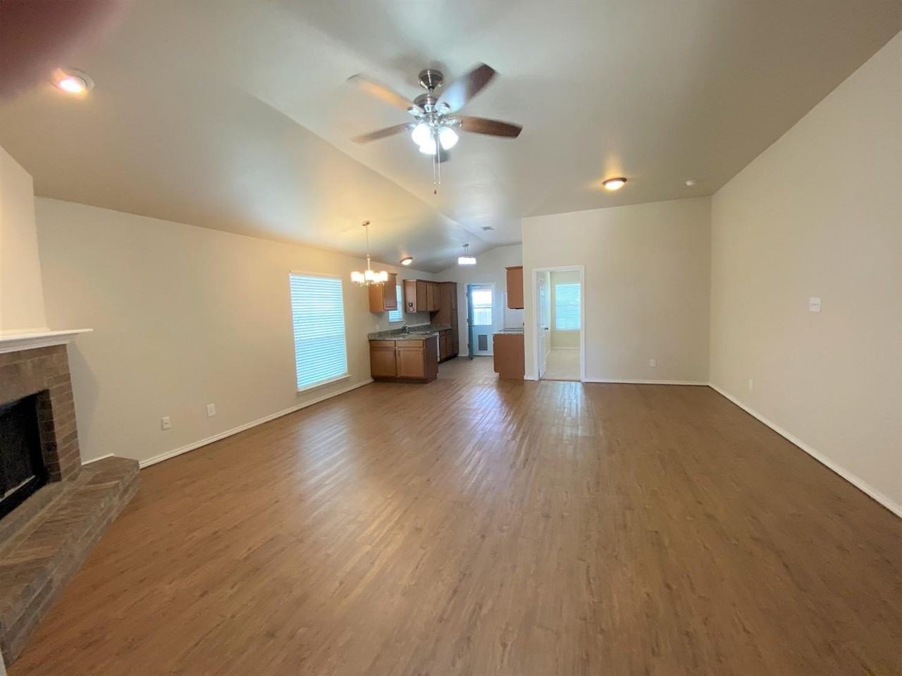 2011 100th St - Photo 5 of 20