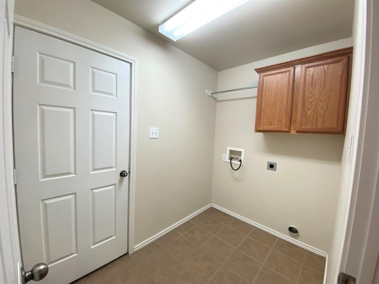 2011 100th St - Photo 7 of 20