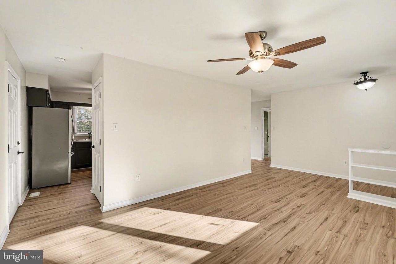 14172 Rogers Ford Rd - Photo 4 of 30