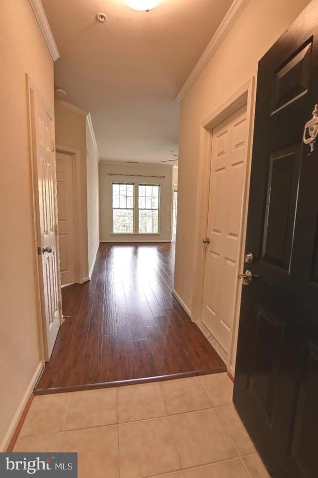 1501 N Point Dr - Photo 3 of 50