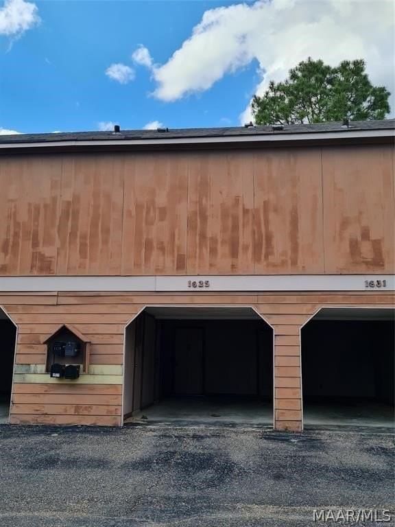 1625 E Trinity Blvd - Photo 2 of 28