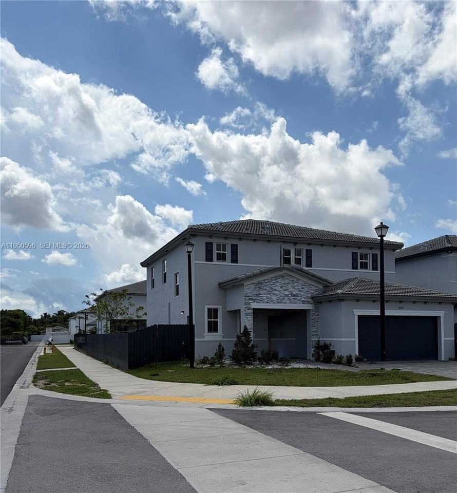 14804 Sw 162nd St #0 - Photo 3 of 23