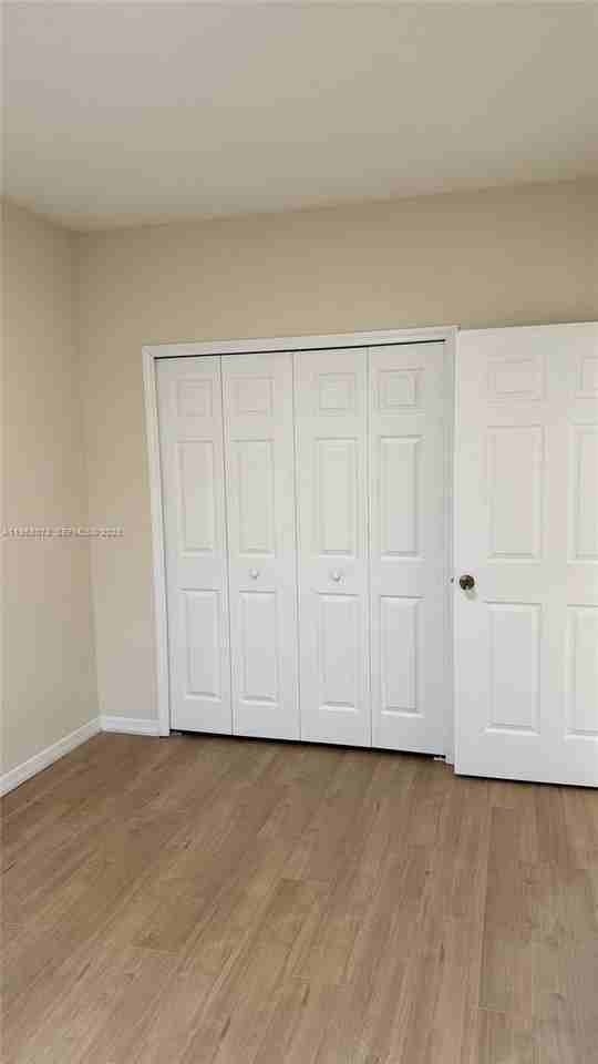 3323 Ne 11th Dr - Photo 4 of 26