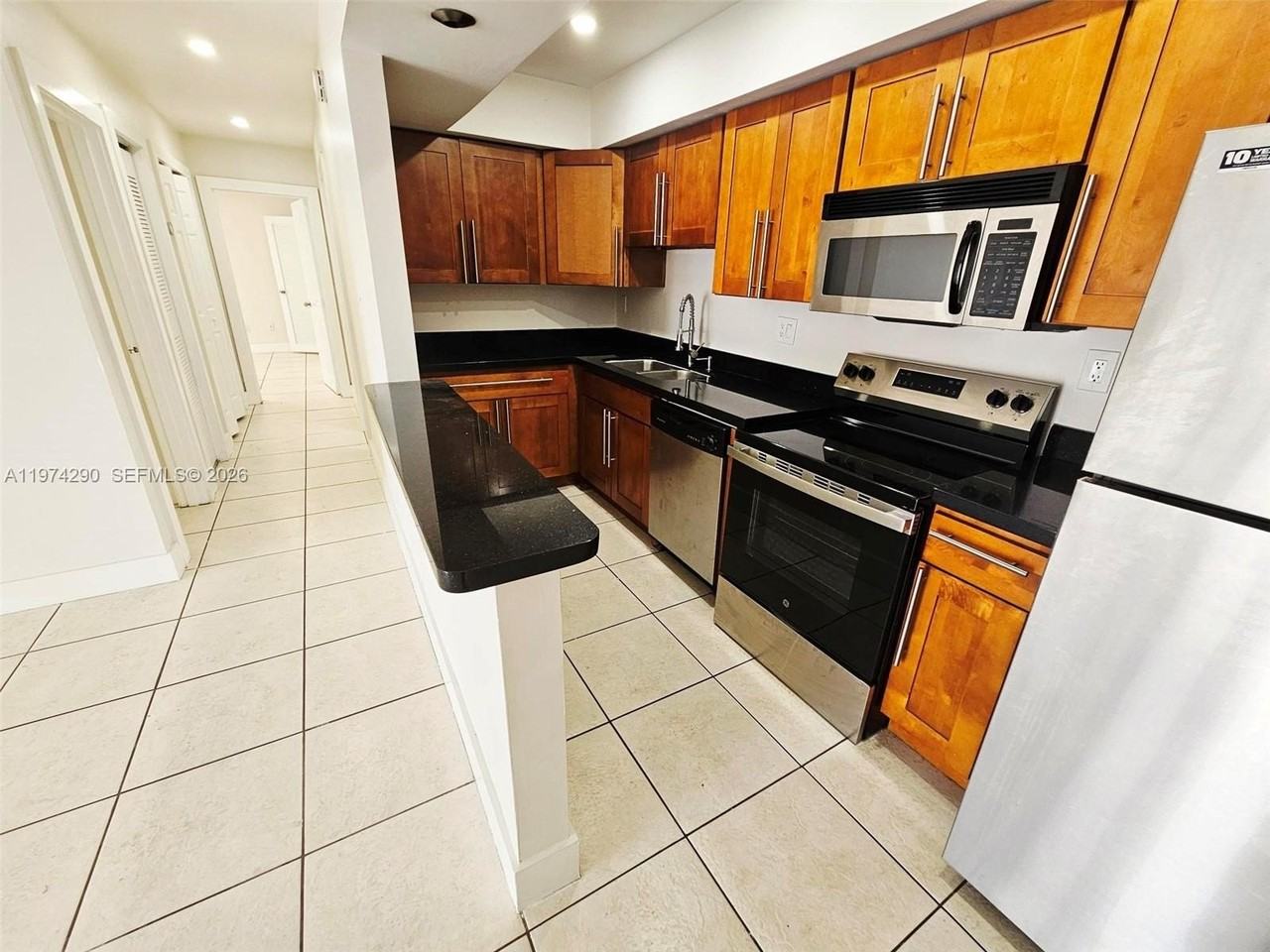 4560 Nw 79th Ave #2H - Photo 3 of 13