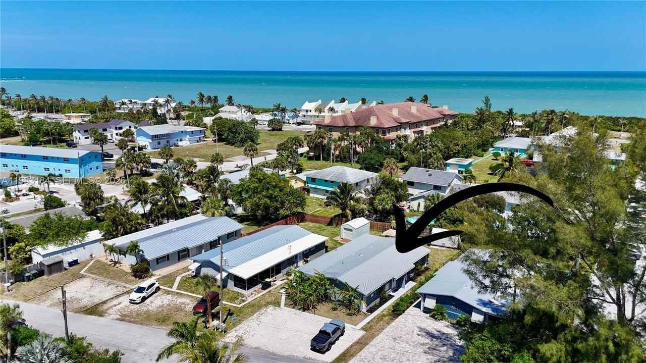 742 Granada St #A - Photo 5 of 50