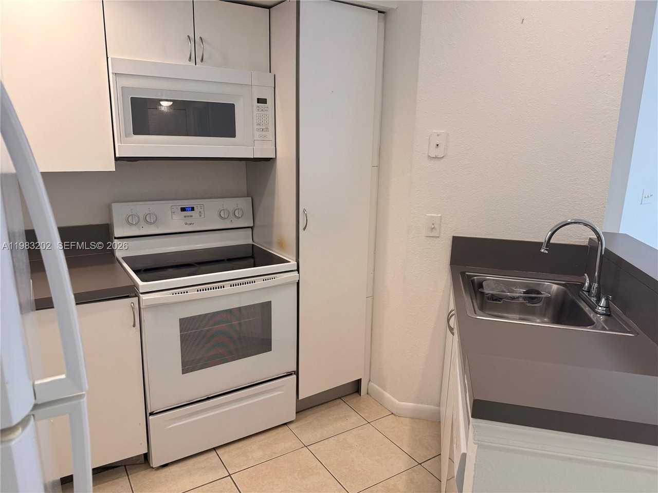 3310 Pinewalk Dr N #1833 - Photo 4 of 34