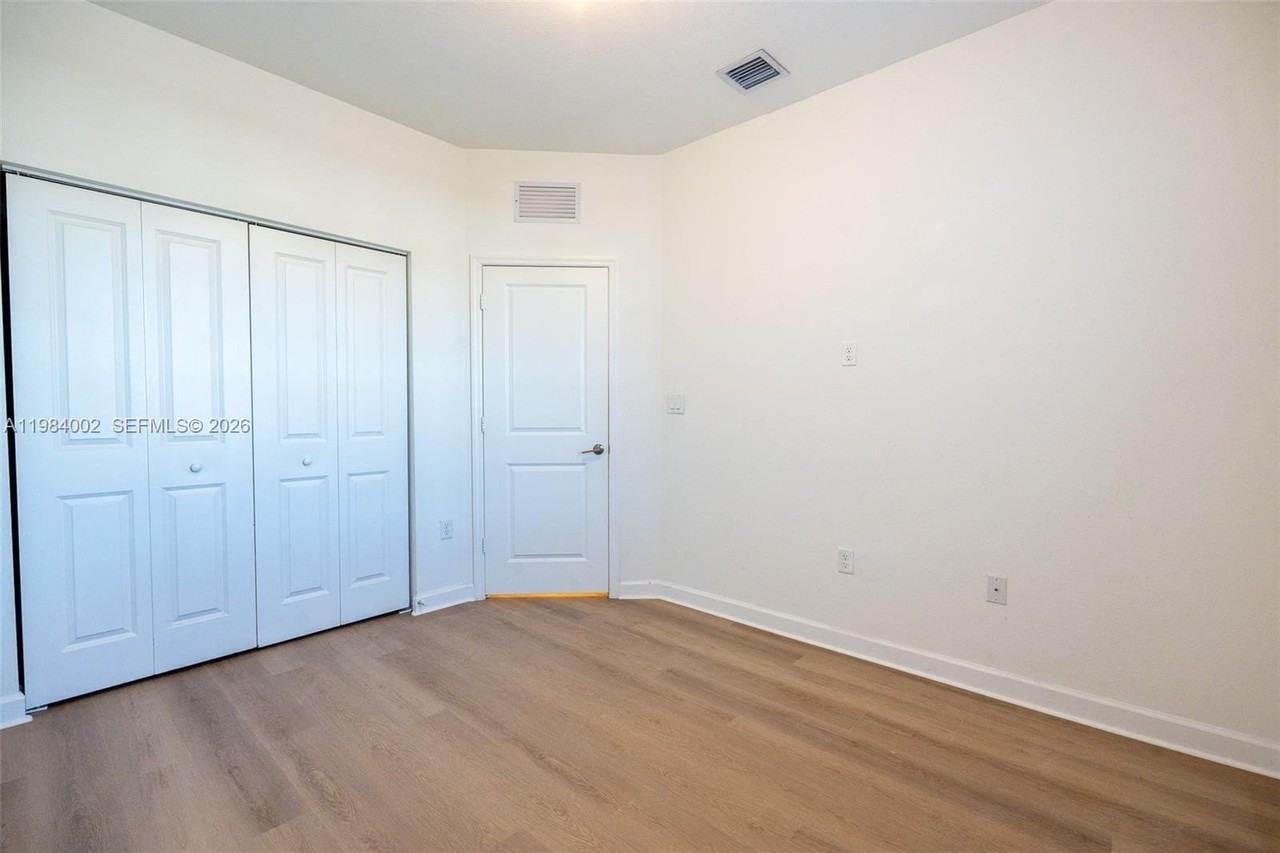 11972 Sw 244th Ln #0 - Photo 7 of 26