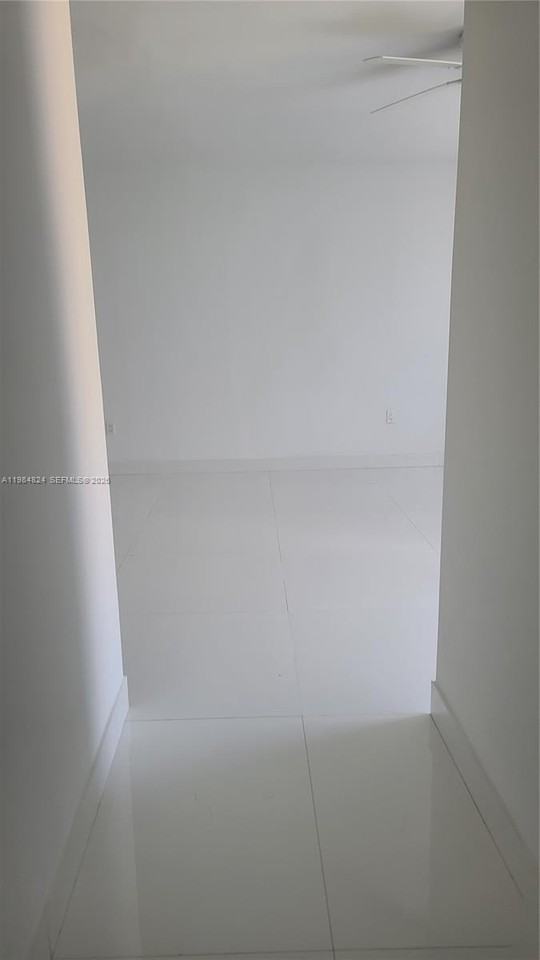 6300 Sw 21st St #1 - Photo 6 of 30