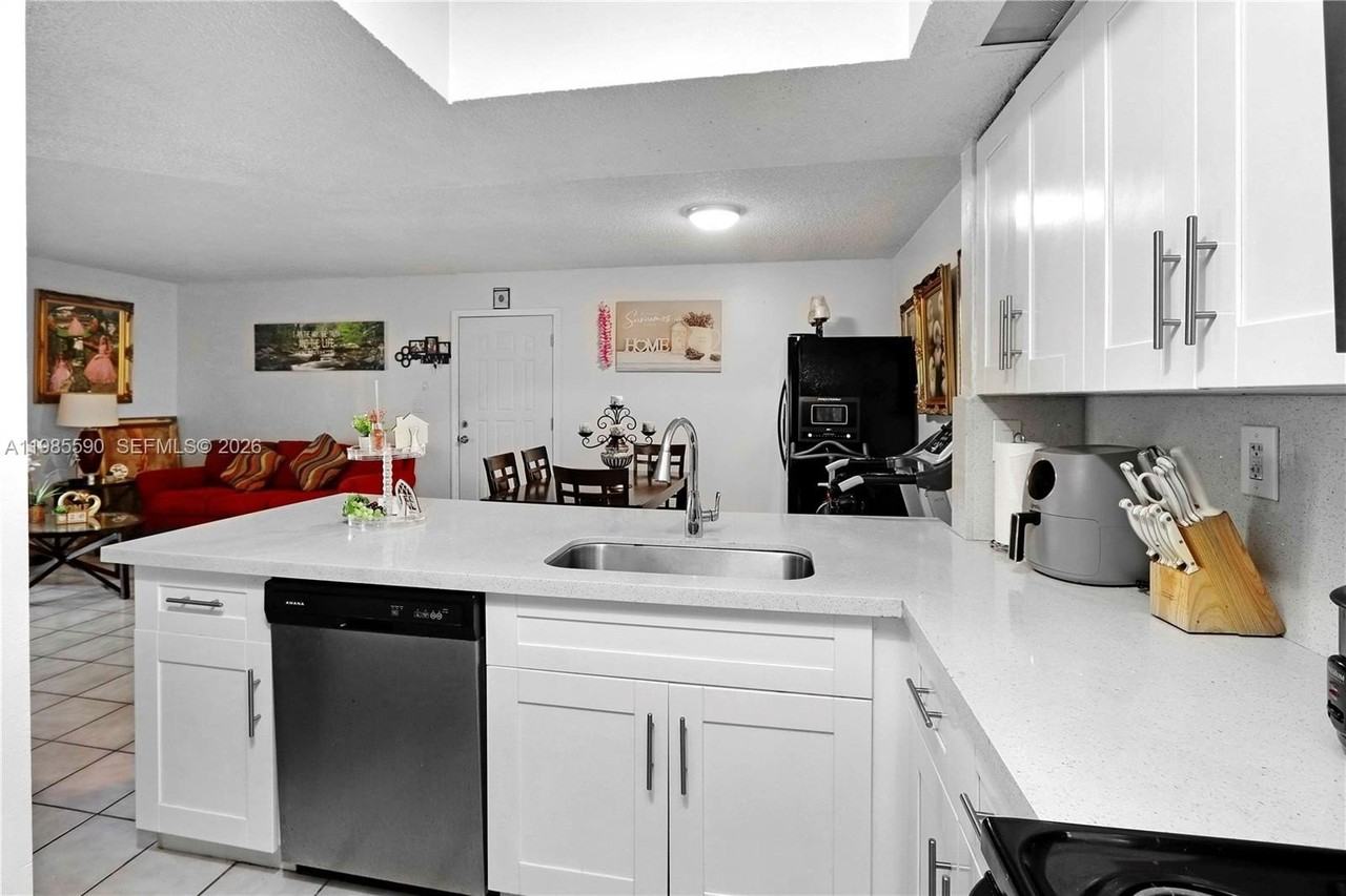 8640 Sw 212th St #303 - Photo 3 of 23