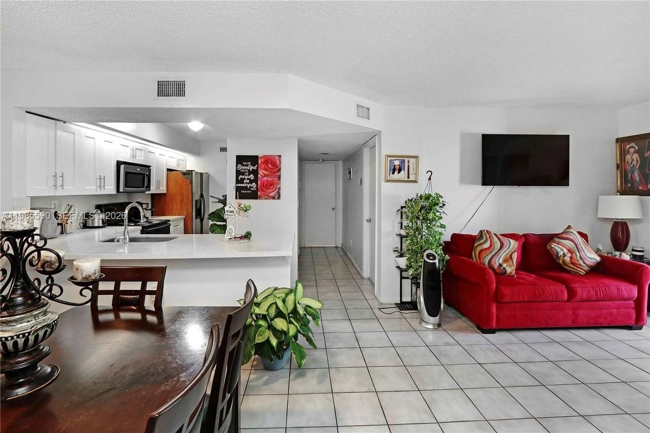 8640 Sw 212th St #303 - Photo 6 of 23