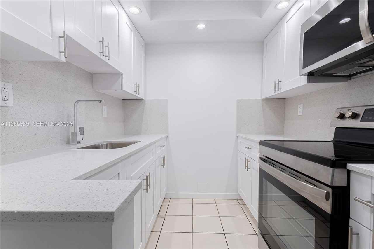 9405 W Flagler St #D205 - Photo 2 of 16