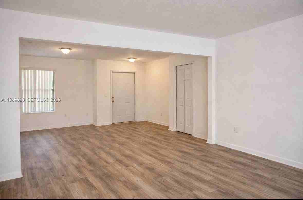 506 Corinne Dr #506 - Photo 6 of 9