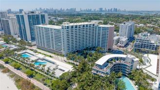 2899 Collins Ave #1422 - Photo 1 of 1