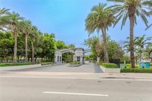 231 Poinciana Dr #401 - Photo 1 of 1