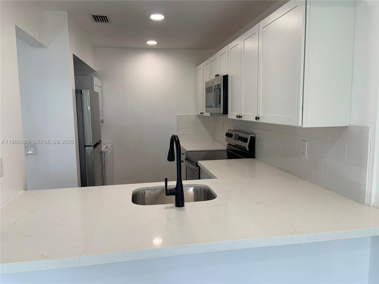 10016 Nw 4th St #201 - Photo 5 of 22