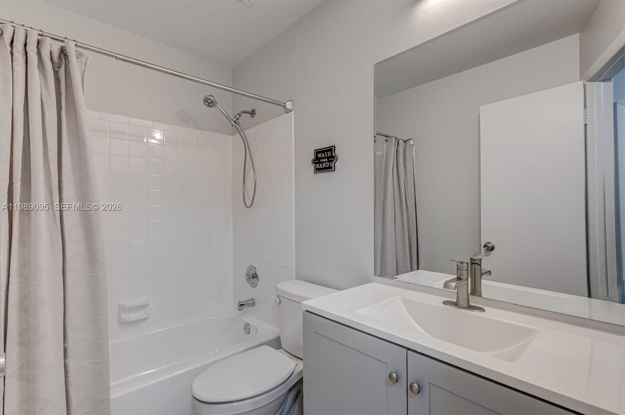 15216 85th Ave N #15216 - Photo 6 of 14