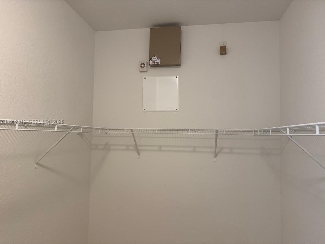 14733 Sw 11th St #14733 - Photo 5 of 17