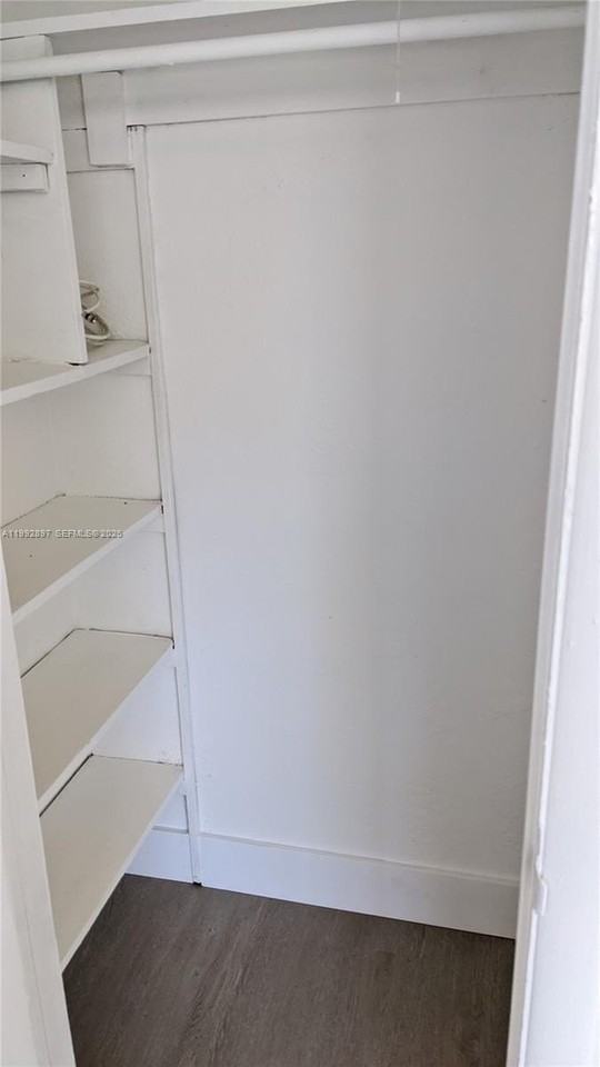 811 81st St #2 - Photo 2 of 12