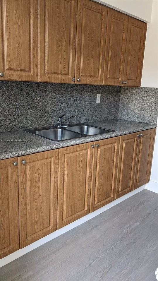 811 81st St #2 - Photo 7 of 12