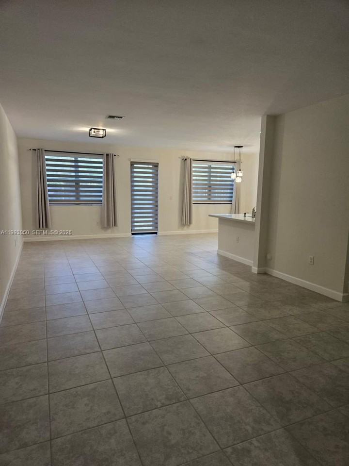 4268 Sw 166th Ct #4268 - Photo 2 of 21