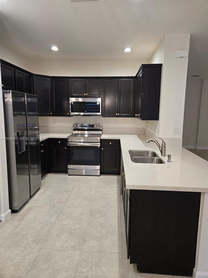 4268 Sw 166th Ct #4268 - Photo 4 of 21