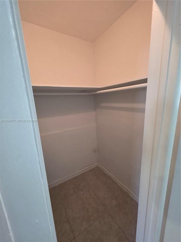 8350 Sw 65th Ave #N04A - Photo 7 of 8