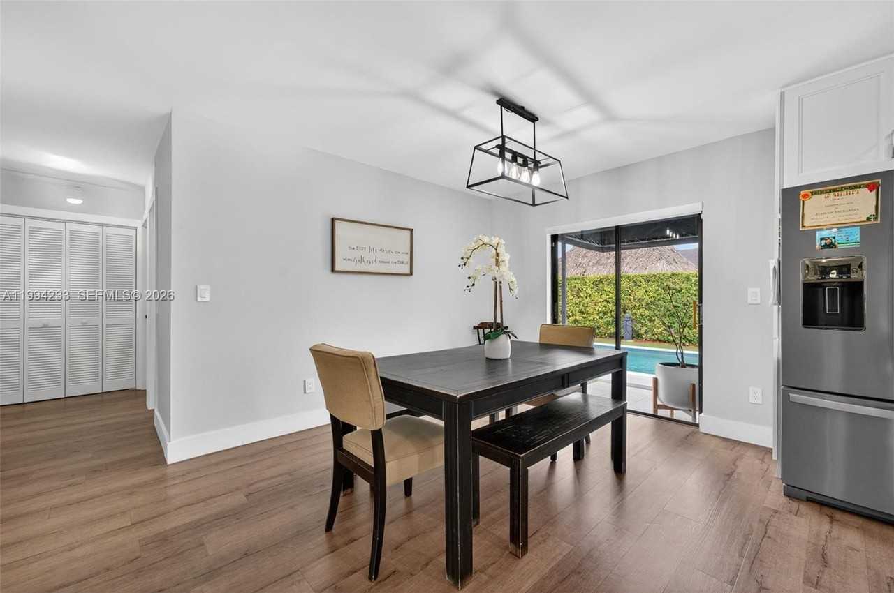 2385 Sw 131st Pl #NA - Photo 4 of 39