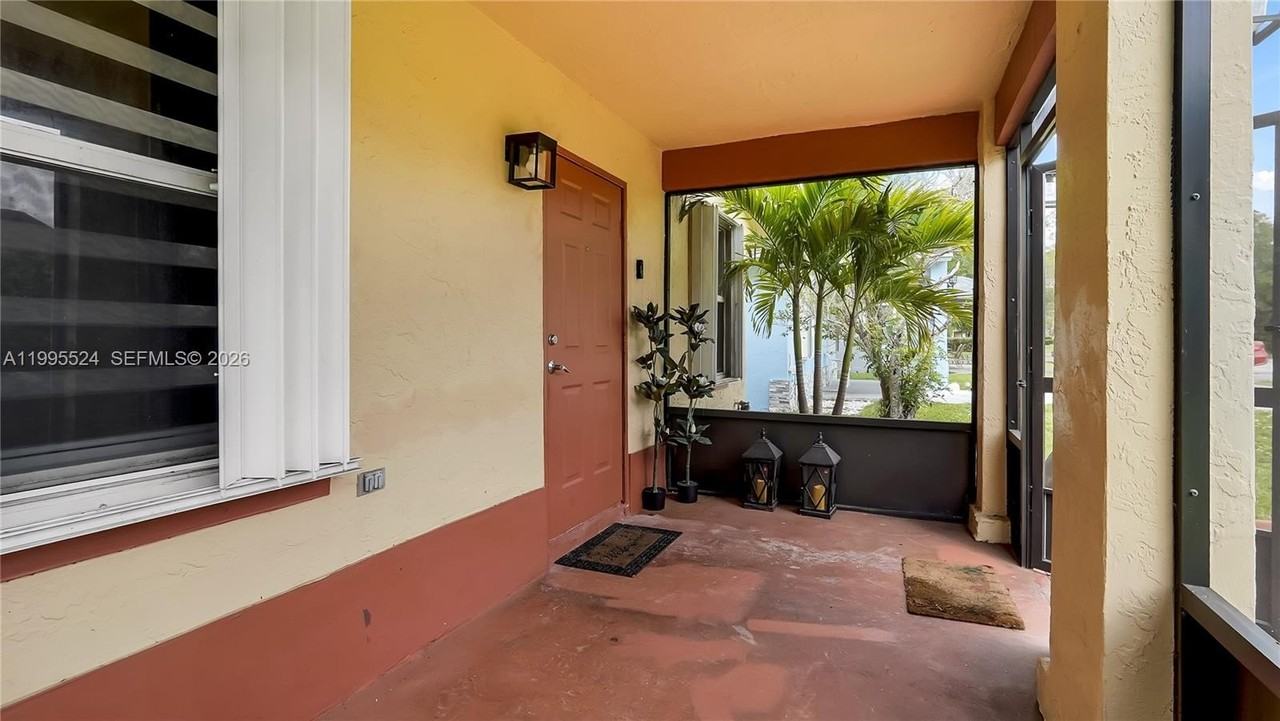 12235 Sw 202nd St #12235 - Photo 5 of 22