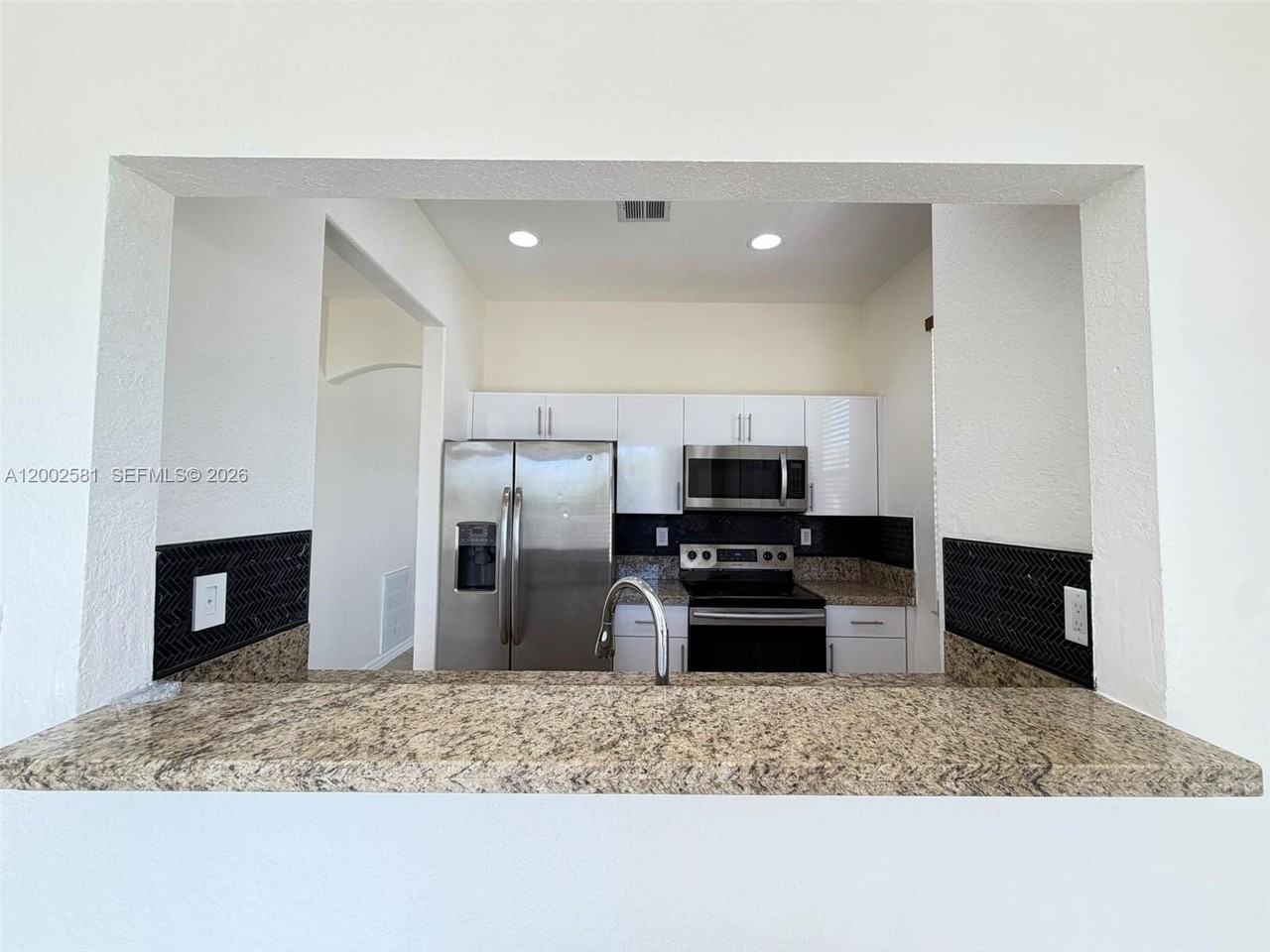 23701 Sw 110th Ave #23701 - Photo 7 of 24